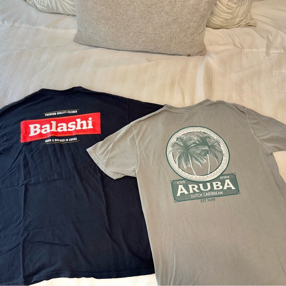 Aruba Tshirts in Black & Gray